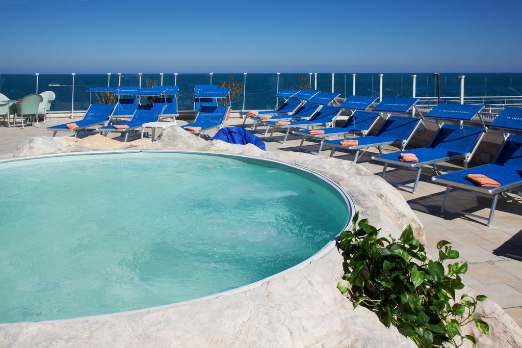 Hotel International Габичче-Маре Экстерьер фото