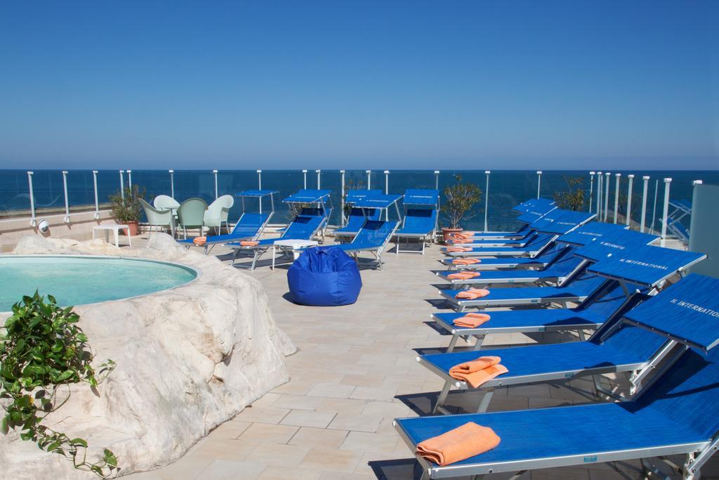 Hotel International Габичче-Маре Экстерьер фото