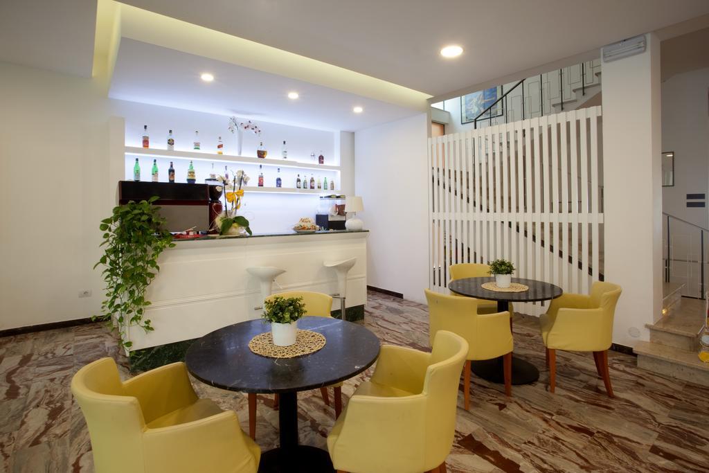 Hotel International Габичче-Маре Экстерьер фото