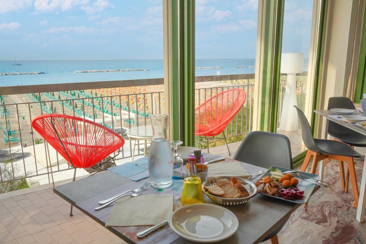 Hotel International Габичче-Маре Экстерьер фото