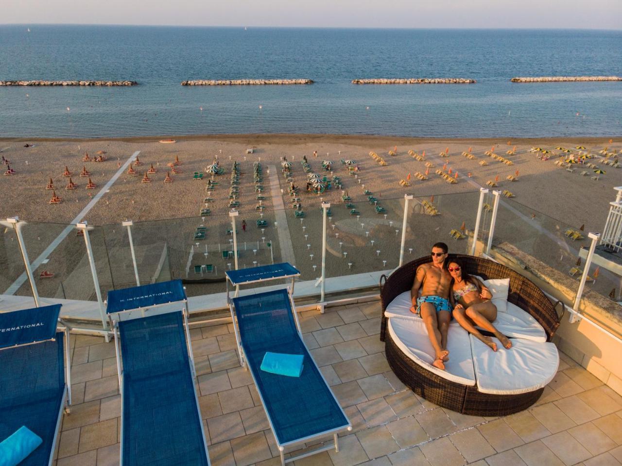 Hotel International Габичче-Маре Экстерьер фото
