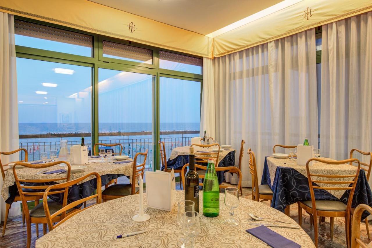 Hotel International Габичче-Маре Экстерьер фото