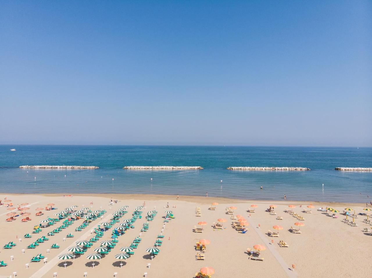 Hotel International Габичче-Маре Экстерьер фото